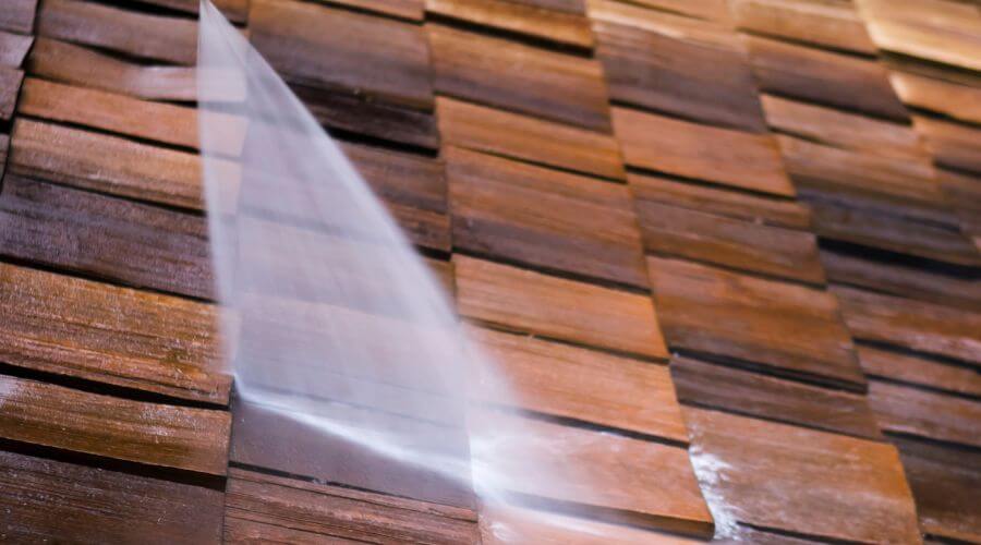 Expert flood damage restoration services in Sparta, MO